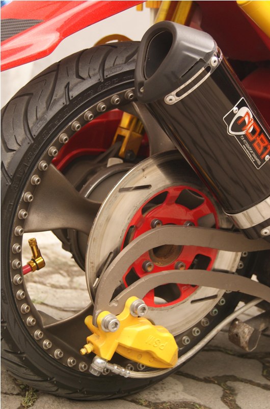 Modifikasi Motor Mio Soul Pelek 17