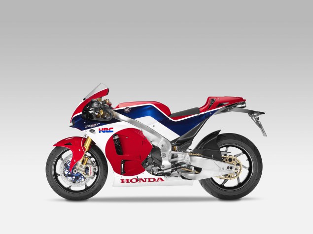 2015-Honda-RC213V-S-prototype-1