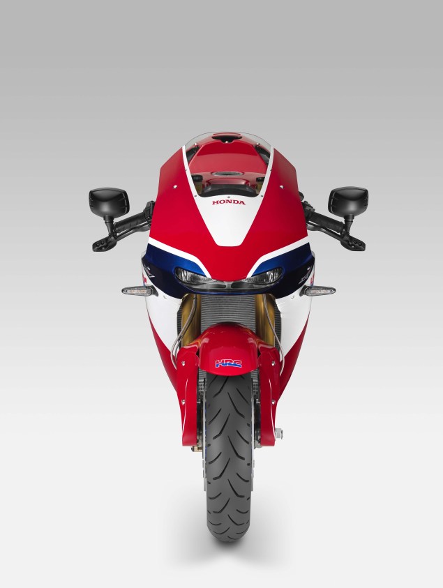 2015-Honda-RC213V-S-prototype-4