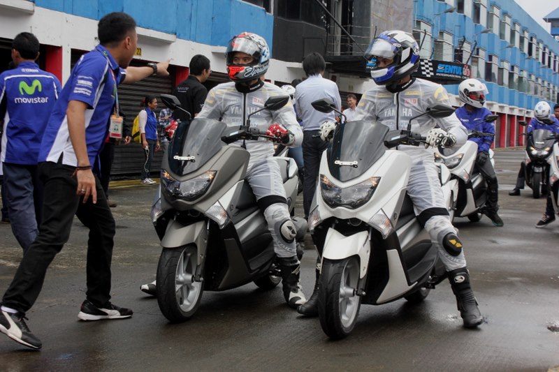 ... Sport, NMax Gak Kebagian Seragam Movistar Yamaha MotoGP - Gilamotor