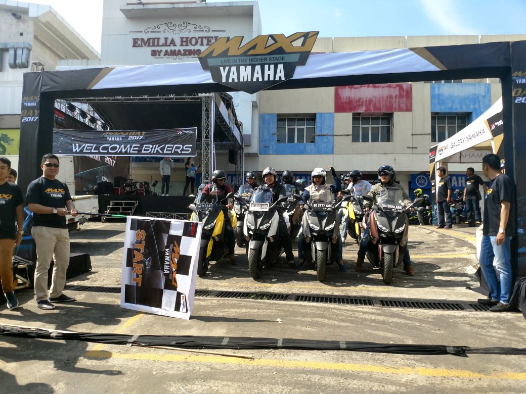 Maxi Yamaha Day (1)