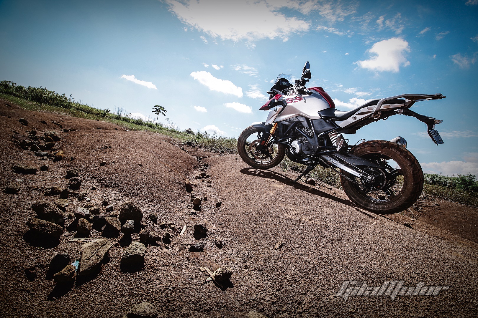 Review BMW G 310 GS Indonesia