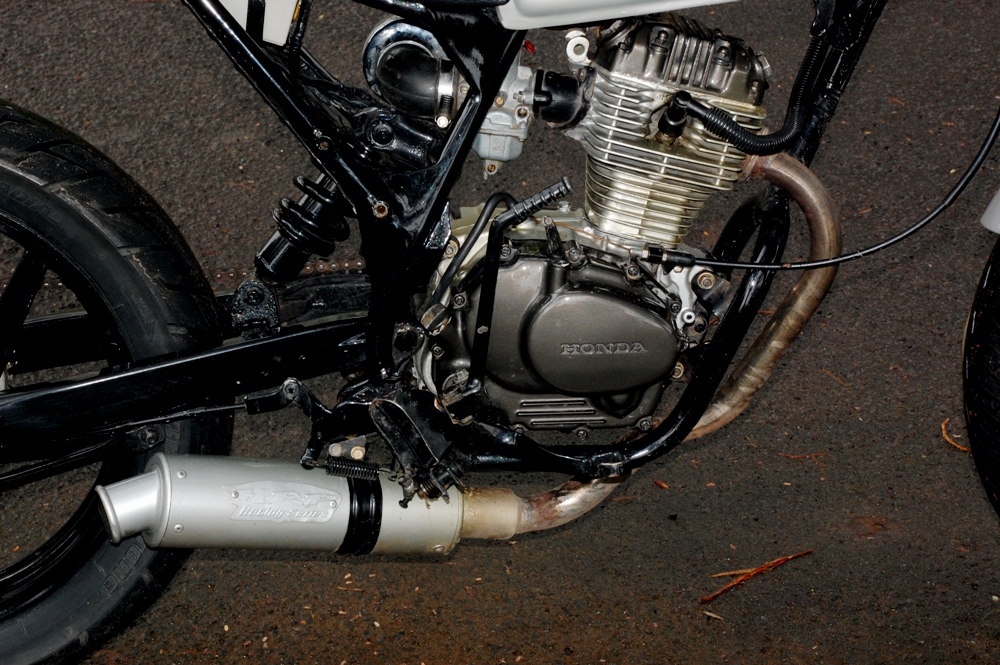 Honda CB 125 76 : Makin Keren  Gilamotor