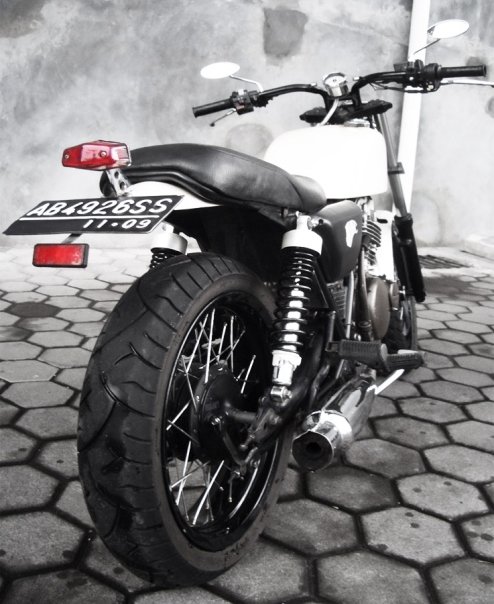 Ivan   s Custom  Dari Perorangan Sampai Corporate Gilamotor