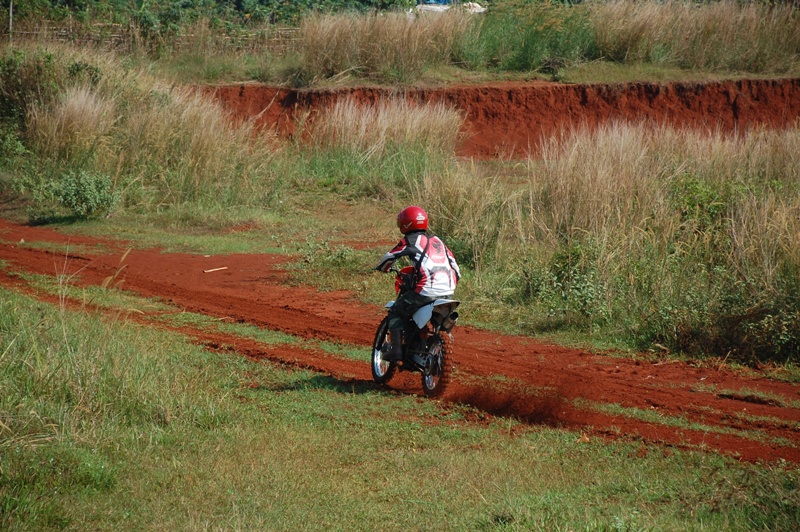 Motor Penggaruk Tanah Ala SHMC  Gilamotor