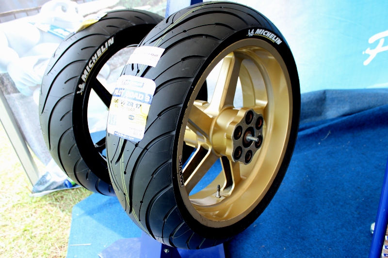 Michelin Luncurkan 3 Varian Ban Motor Premium Gilamotor