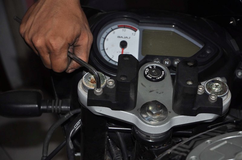 Ganti Stang Bajaj Pulsar Gilamotor