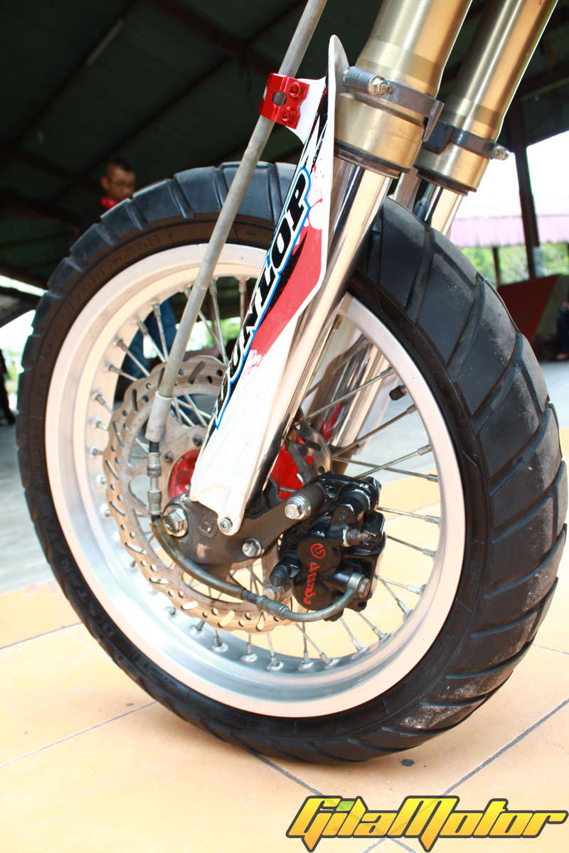 KLX 150 Pakai Up Side Down WR250 Biar Bikin Bangga 