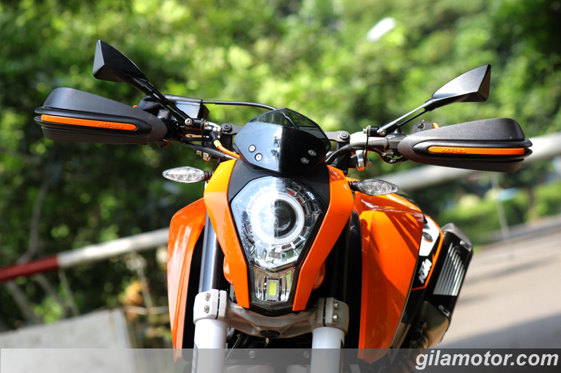 KTM Duke 200 Kalau Di Austria Butuh 20 Insinyur Gilamotor