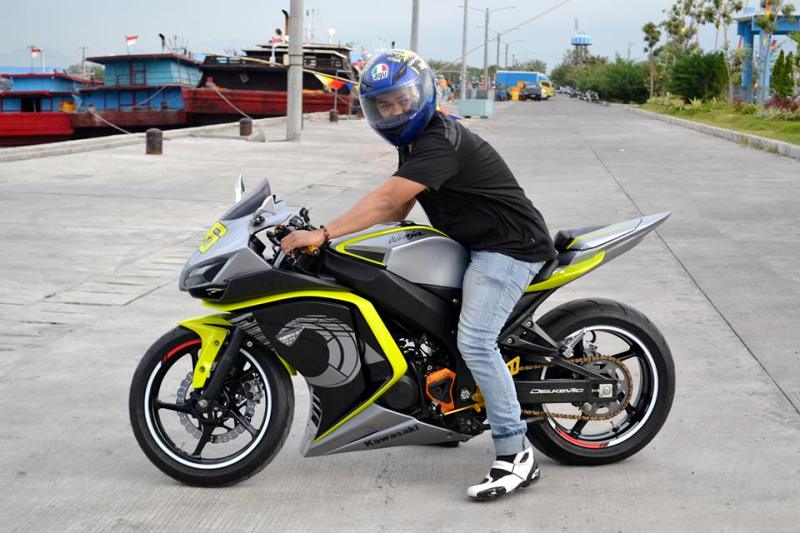 Ninja 250 M1 Livery Tes MotoGP 2013 5