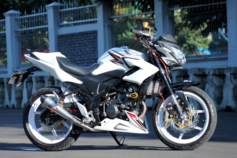 Modifikasi CB150R StreetFire: Ini StreetFighter Gw | Gilamotor