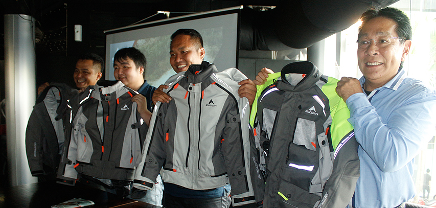  Jaket  Riding  EIGER  Setara Brand Luar Seharga Puluhan Juta 