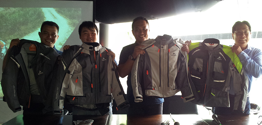  EIGER  Rilis Jaket  dan Celana Bikers Cocok Buat Touring  