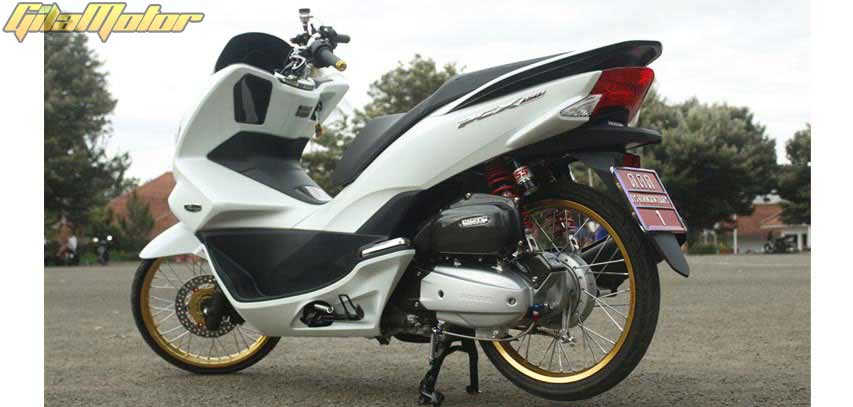 Modifikasi Honda New PCX 150 2014 Anti Mainstream Modifikasi Honda New PCX 150 2014 Anti Mainstream
