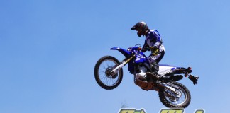 Yamaha Indonesia luncurkan WR250R. Motor dual purpose ini langsung dites di sirkuit