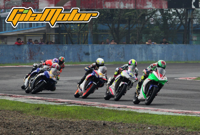 Yamaha-Sunday-Race-Balap-R25-Kelas-A-1