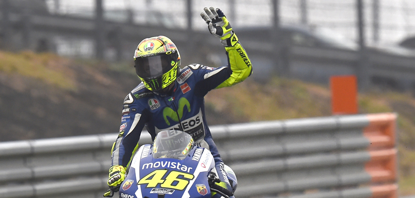 Rossi-Absen-MotoGP-Valencia-2015