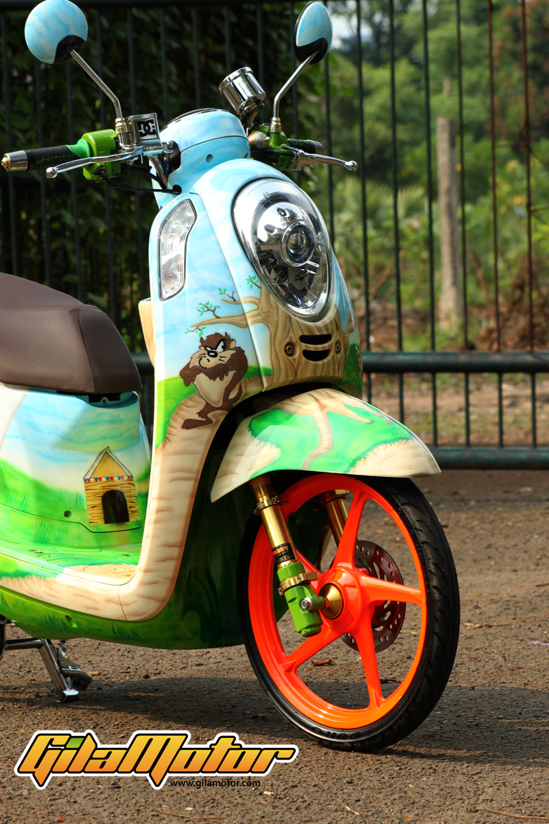 Honda Scoopy 2013 Pilih Baju Tazmanian Devil Biar Cute Gilamotor