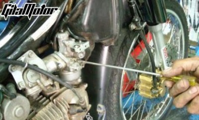 Karburator Motor