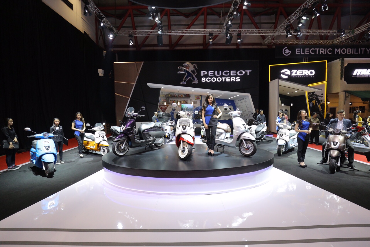 Peugeot Scooters IIMS 2016 (4)