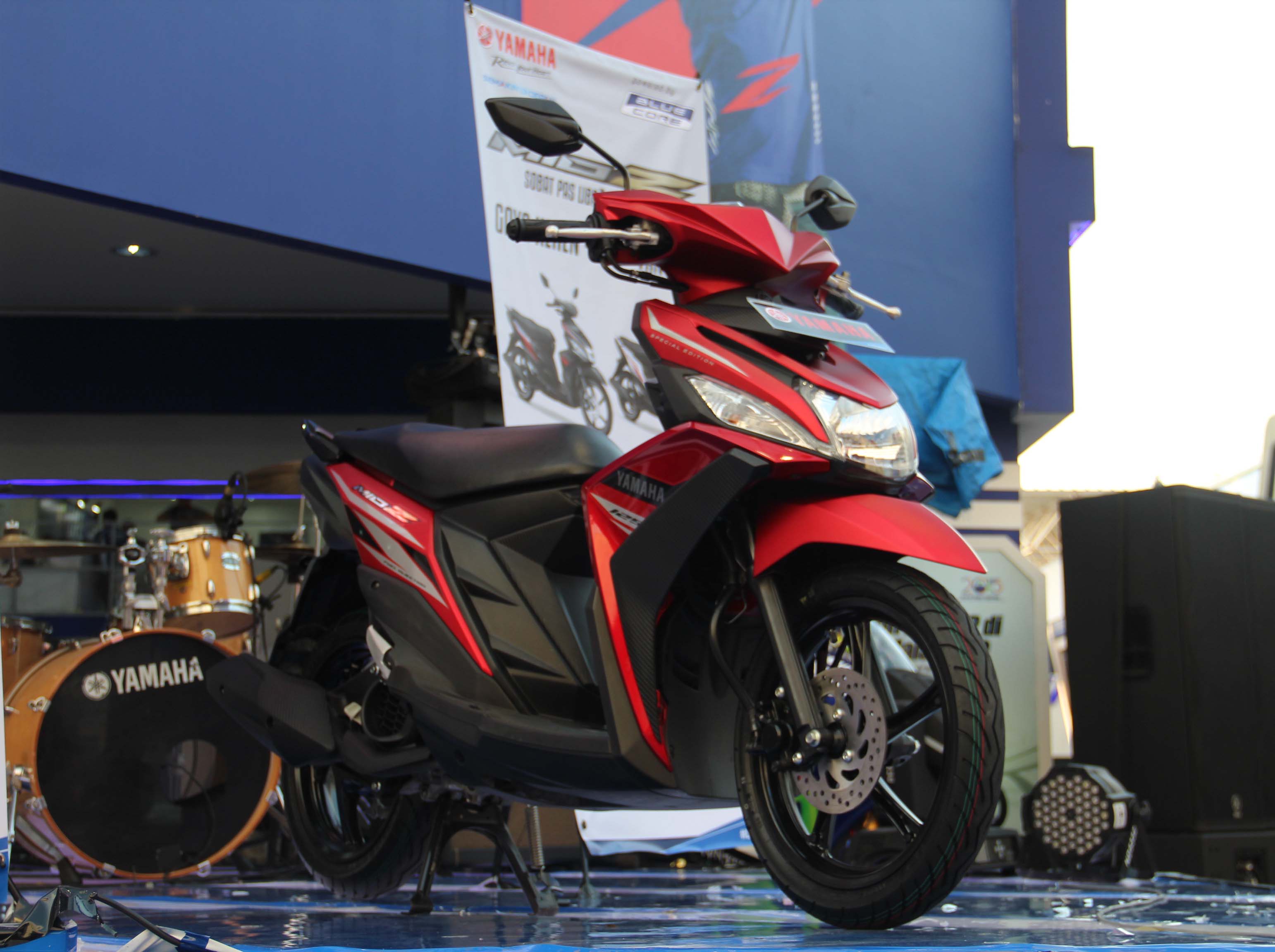 Kumpulan Kumpulan Gambar Motor Yamaha Vixion Terbaru Cermin