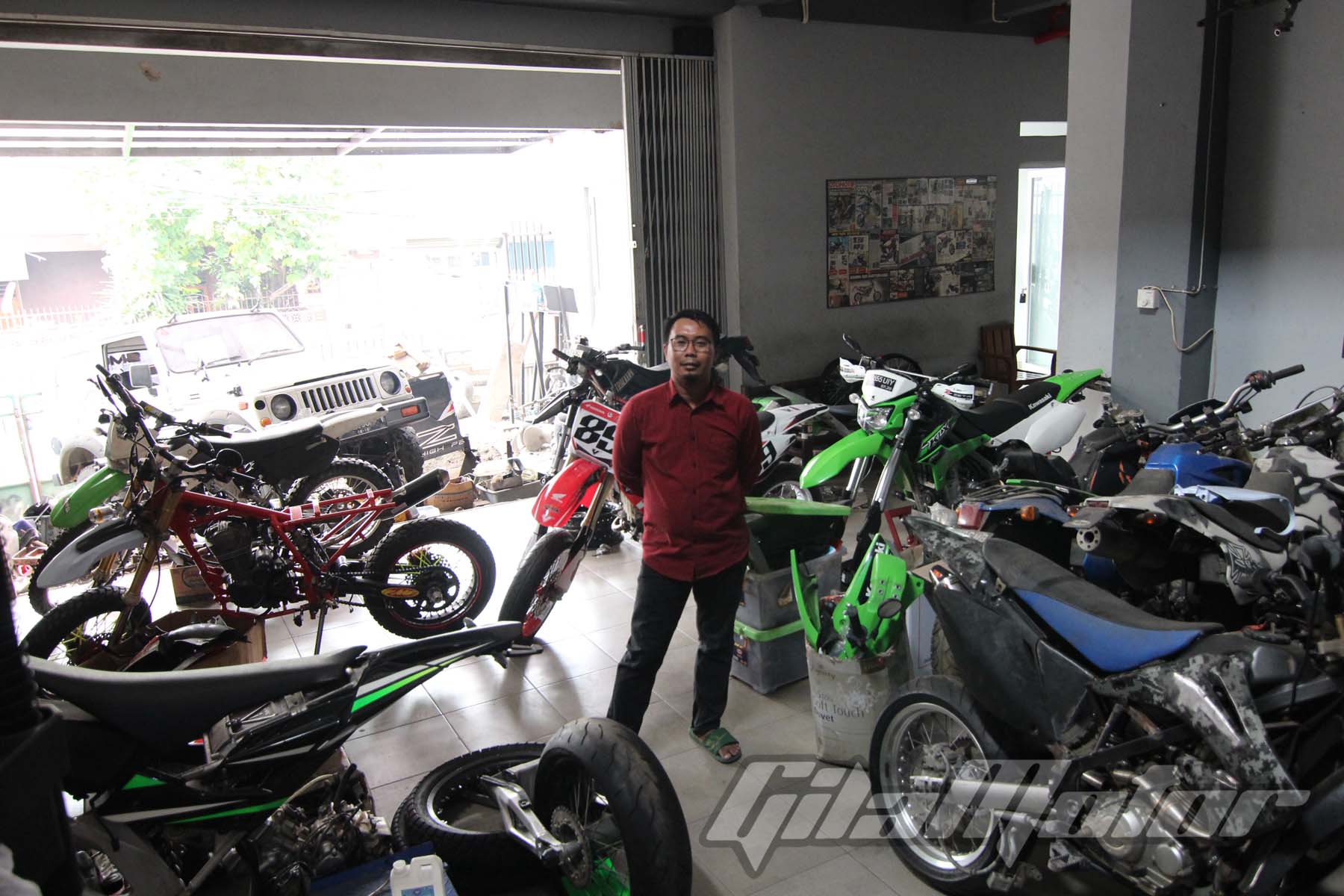 CAOS Custom Bike Bengkel Spesialis Supermoto Gilamotor