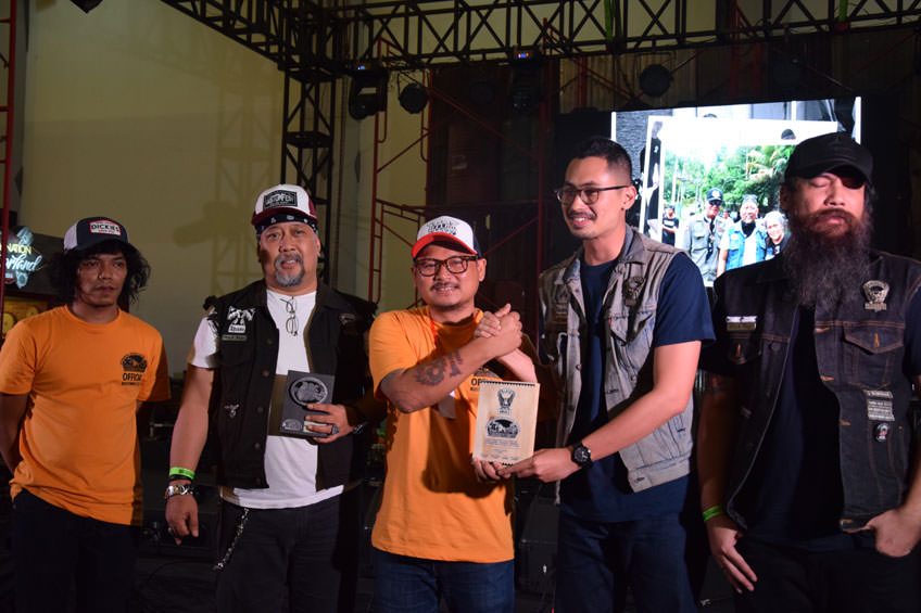Indro-Warkop-Dapat-Apresiasi-Dari-Kustomfest-2016_1