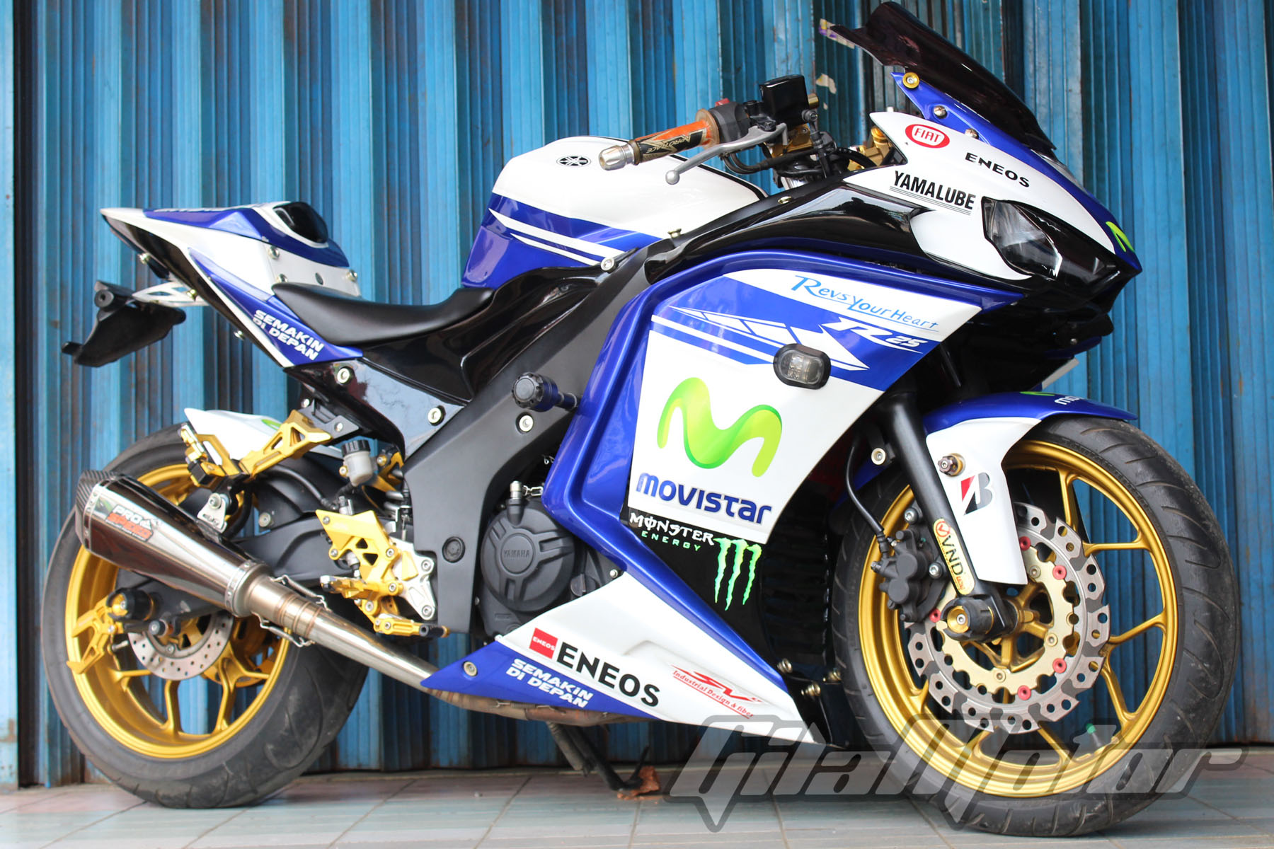 Modifikasi Yamaha R25 Racikan Gerai Bodi Kit Gilamotor