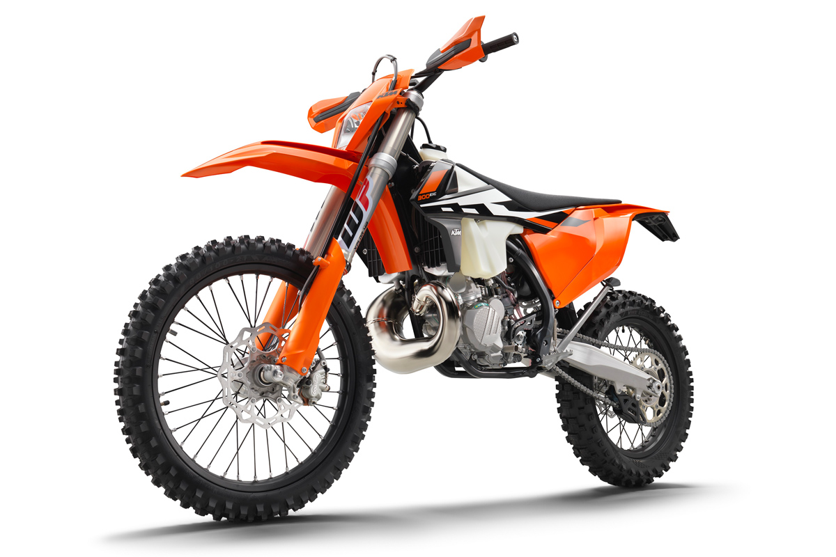 KTM Bakal Lansir Motor Bermesin 2 Tak Fuel Injection Gilamotor