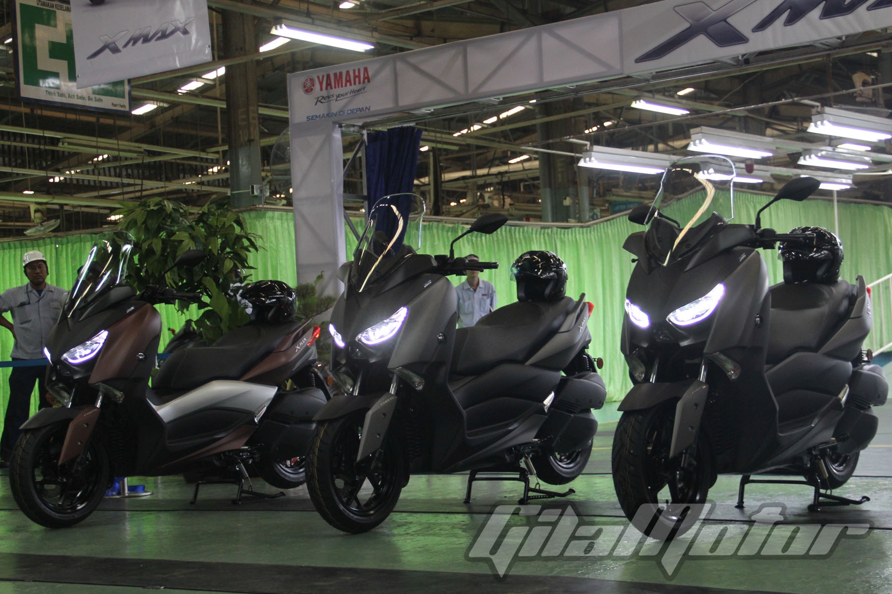 Yamaha XMAX 300 Indonesia Banget Gilamotor