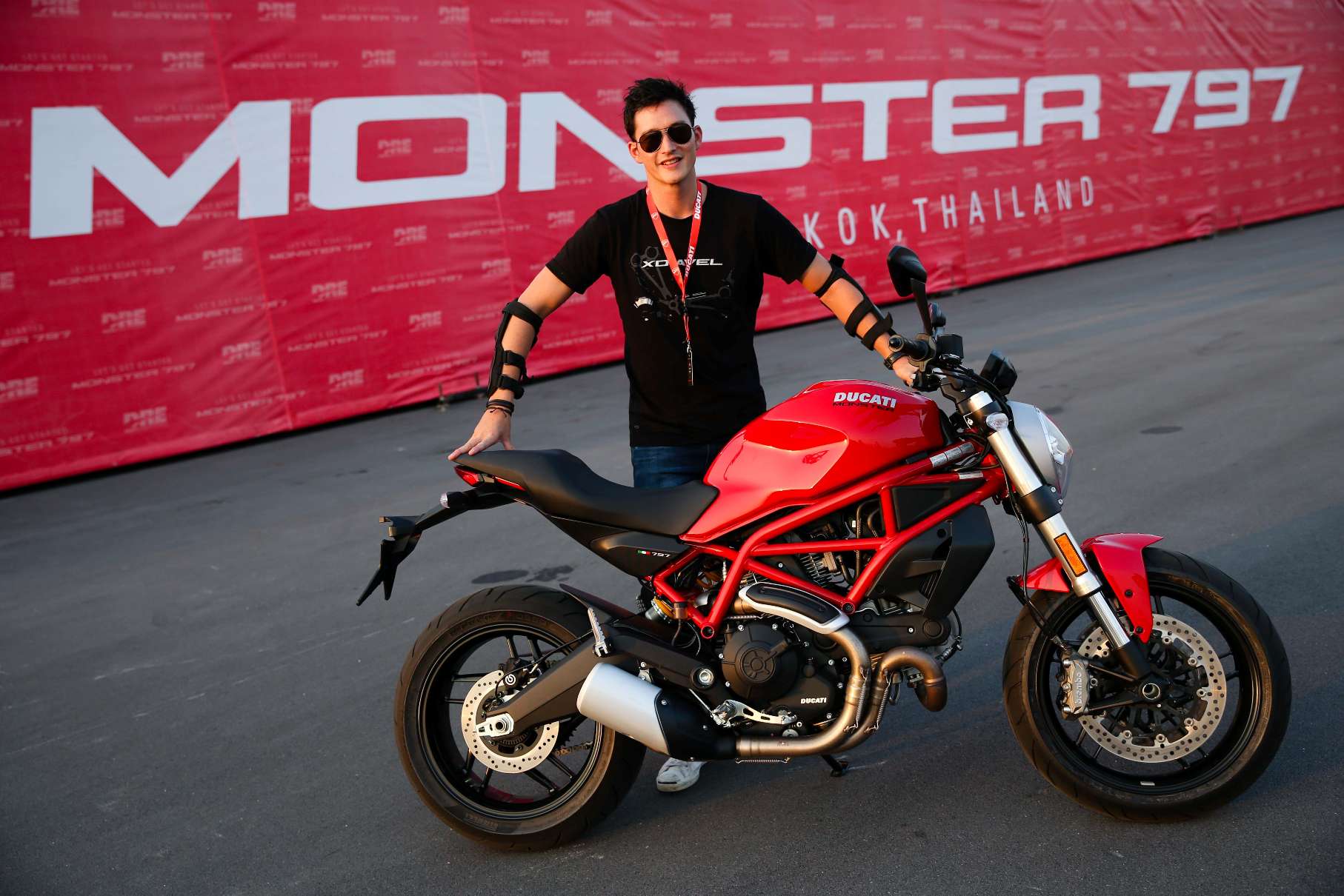 Mike Lewis and Karina Salim DRE Thailand (8)