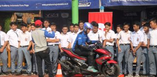 Safety Riding Yamaha Cerahkan Pelajar SMA Jakarta