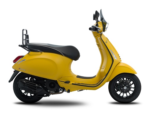 Harga Vespa Sprint Sport i-get 150cc Rp42,5 juta