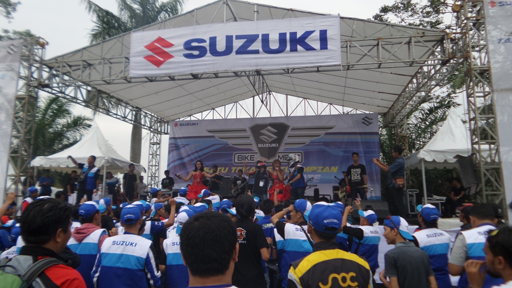 Suzuki Bike Meet