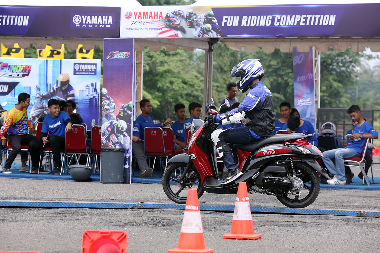 New Fino Tubeless & Ban Lebar digunakan di final nasional Yamaha Goes to School Safety Riding Competition