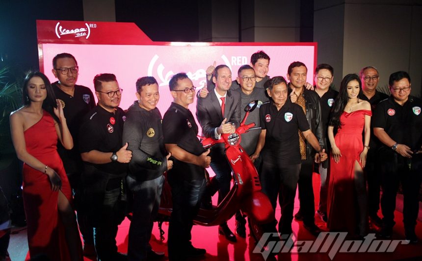 Vespa 946 Red Indonesia