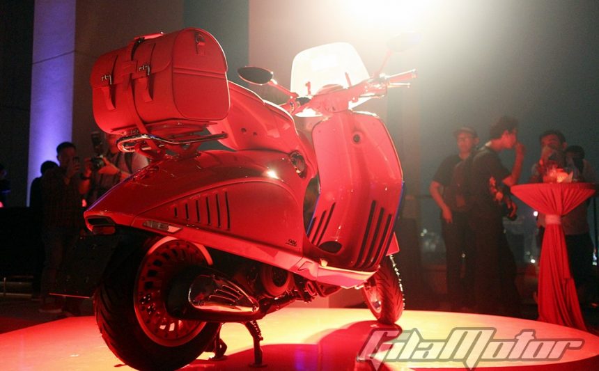 Vespa 946 Red Indonesia