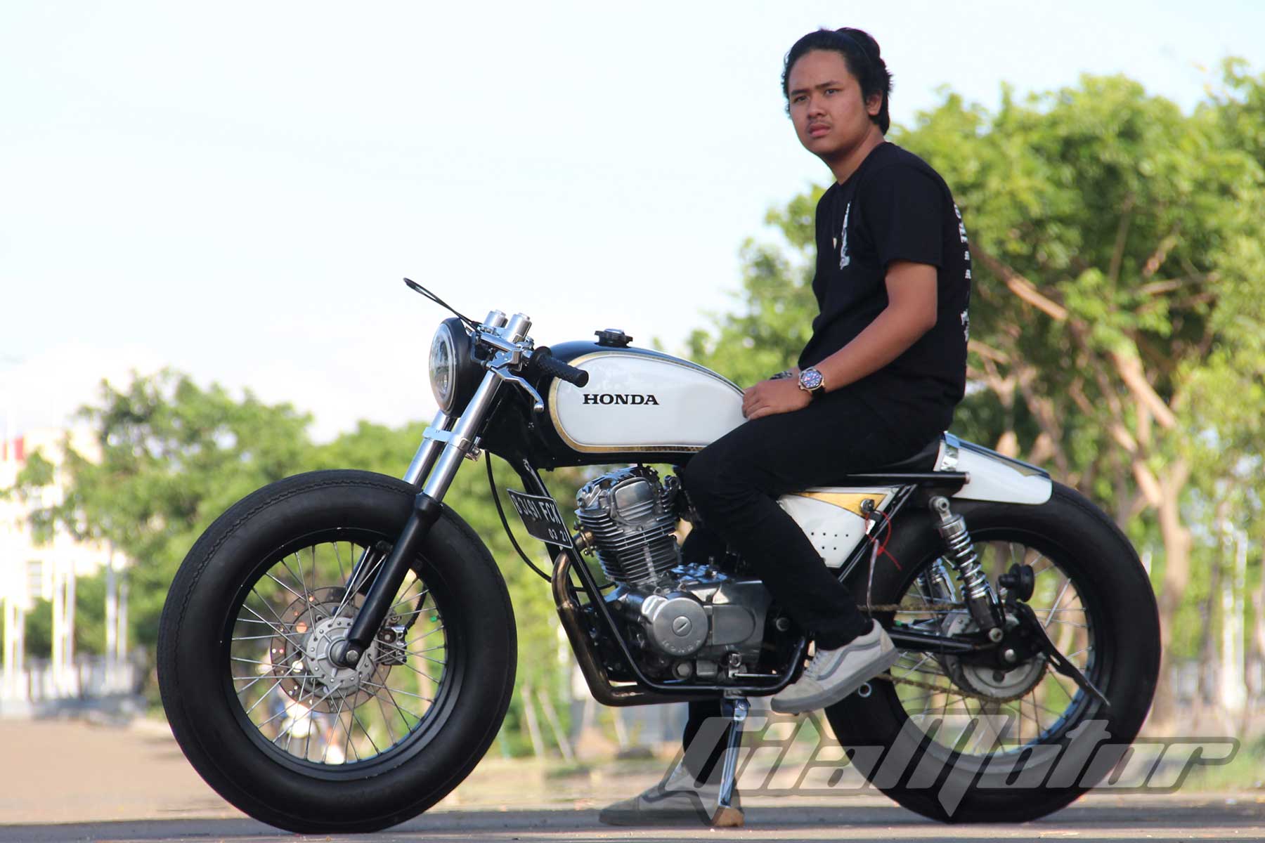 Honda Mega Pro Cafe Racer