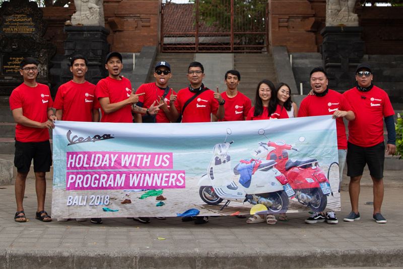 Piaggio Vespa Escape Tour 02