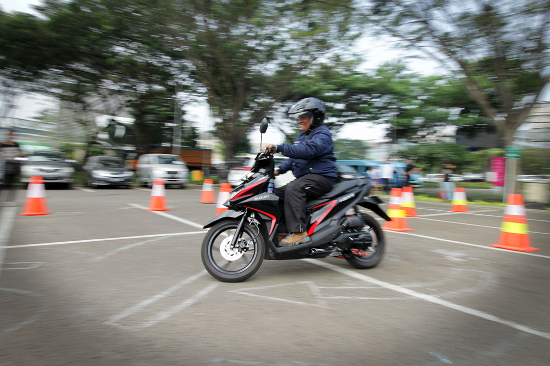 Membuktikkan Kelincahan Suzuki  NEX  II Gilamotor