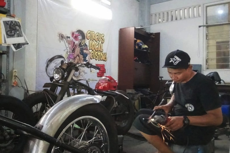 Circus Local Custom Membuat Customer Makin Ketagihan 