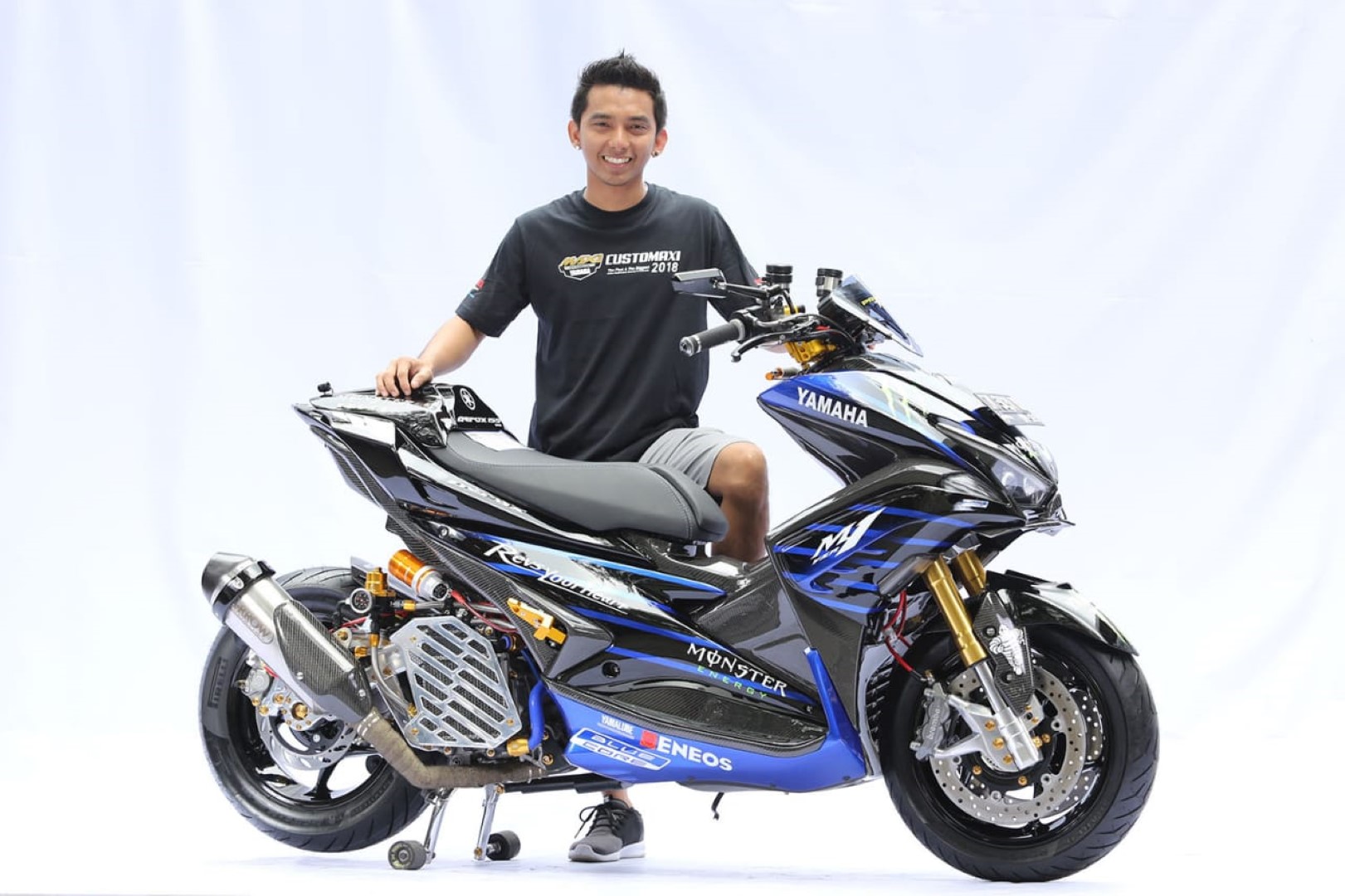 Modifikasi Yamaha Aerox 155 Menjadi King Of Maxi Series Gilamotor