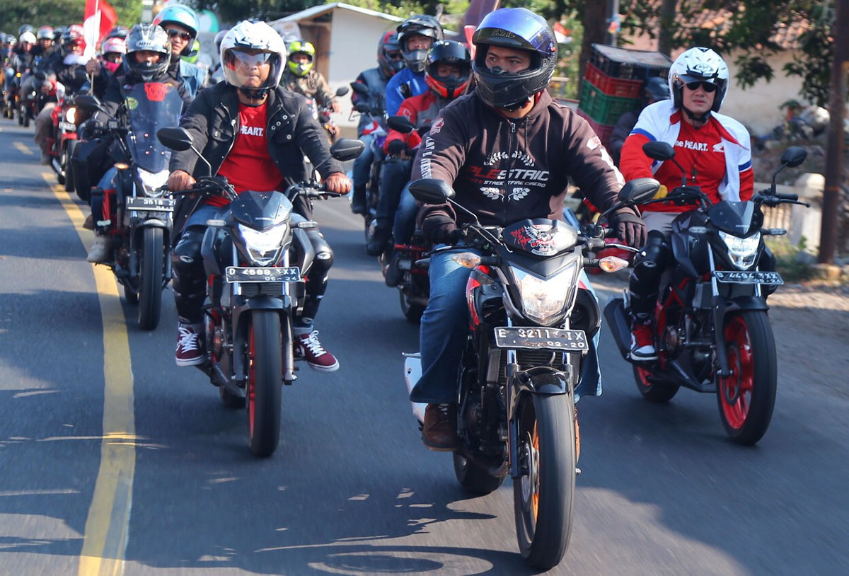 Ratusan Motor Honda Cb150r Sambangi Situs Sejarah Linggarjati