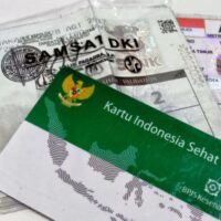 Ilustrasi SIM, STNK dan kartu BPJS Kesehatan 01