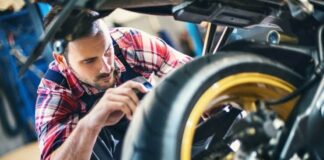 Tips Menekan Biaya Perawatan Motor