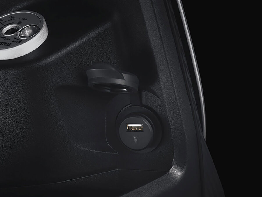 usb Yamaha RS Neo 125 usb Yamaha RS Neo 125