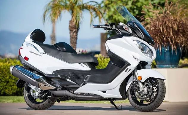 Suzuki Burgman 650 Suzuki Burgman 650